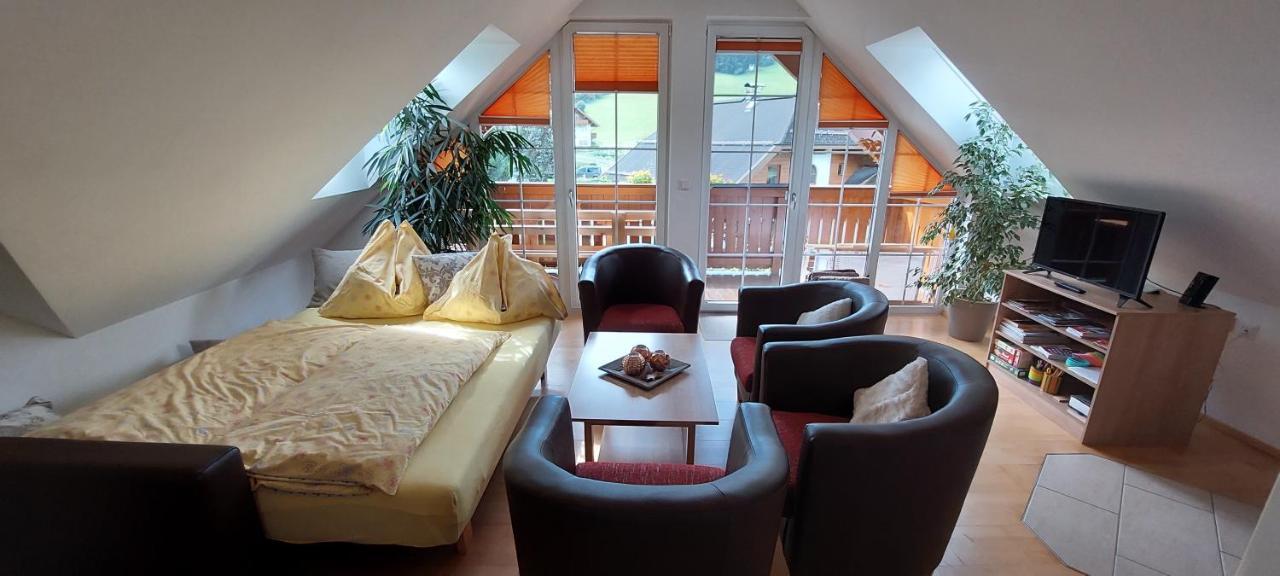 Penthouse Aineckblick Daire Sankt Margarethen im Lungau Dış mekan fotoğraf